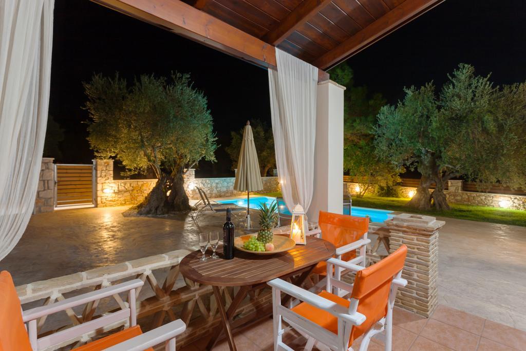 Evalexia Villa - Luxury Villa With Private Pool Near Laganas Perfect For Groups By Villa Mana Gers Kalamákion Екстериор снимка