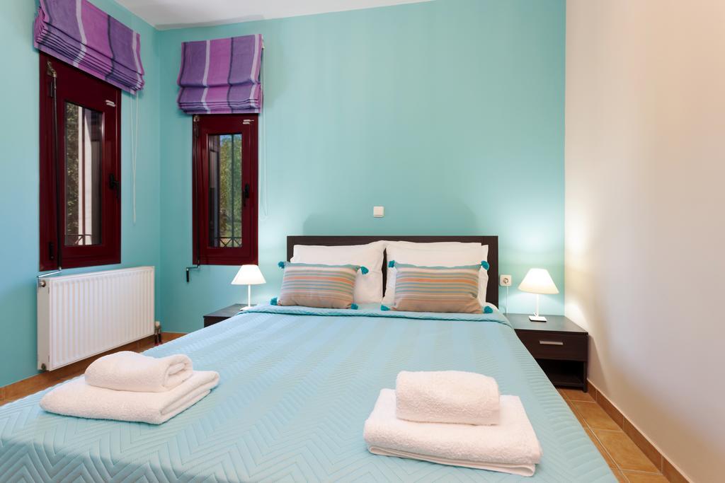 Evalexia Villa - Luxury Villa With Private Pool Near Laganas Perfect For Groups By Villa Mana Gers Kalamákion Екстериор снимка
