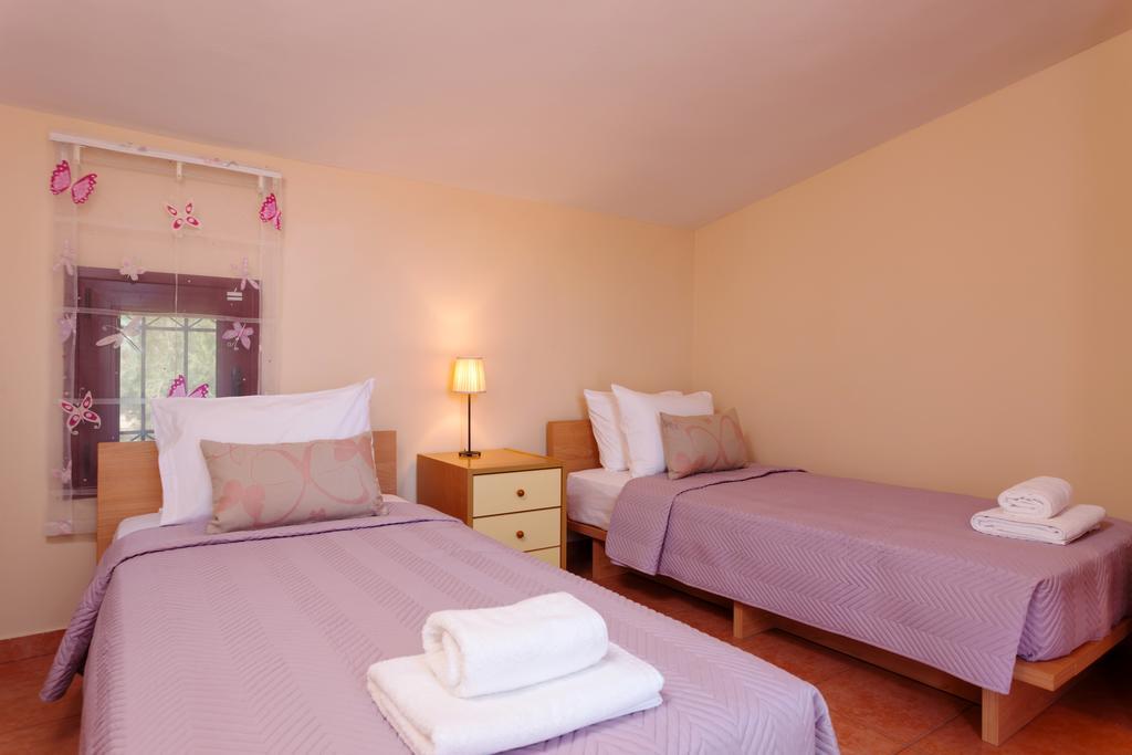 Evalexia Villa - Luxury Villa With Private Pool Near Laganas Perfect For Groups By Villa Mana Gers Kalamákion Екстериор снимка